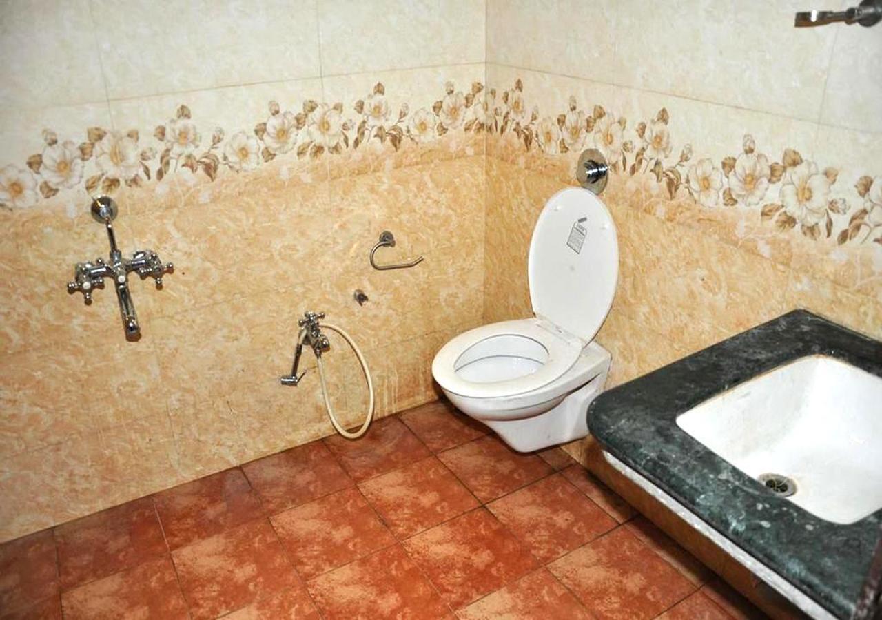 Hotel Three G Shirdi Eksteriør bilde