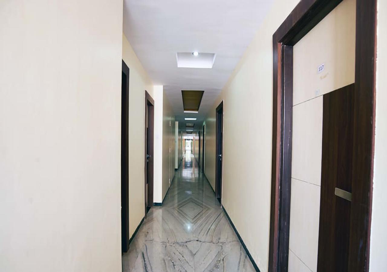 Hotel Three G Shirdi Eksteriør bilde